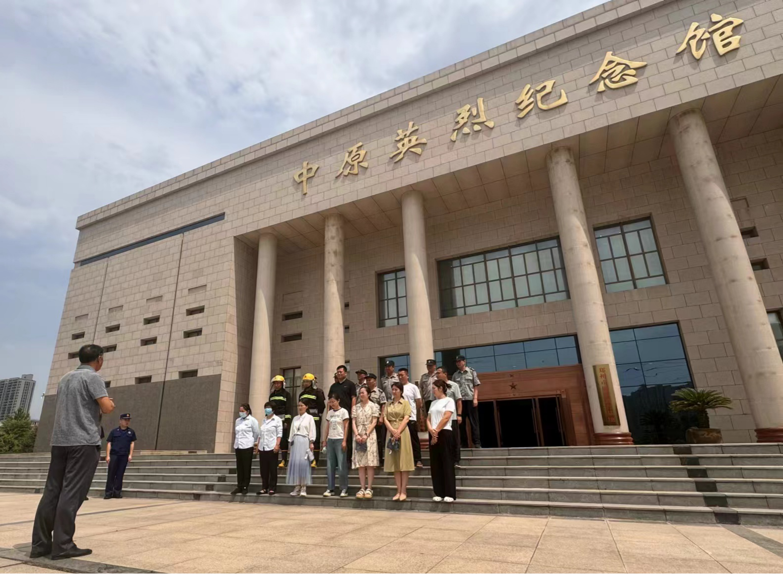 陵园3.png