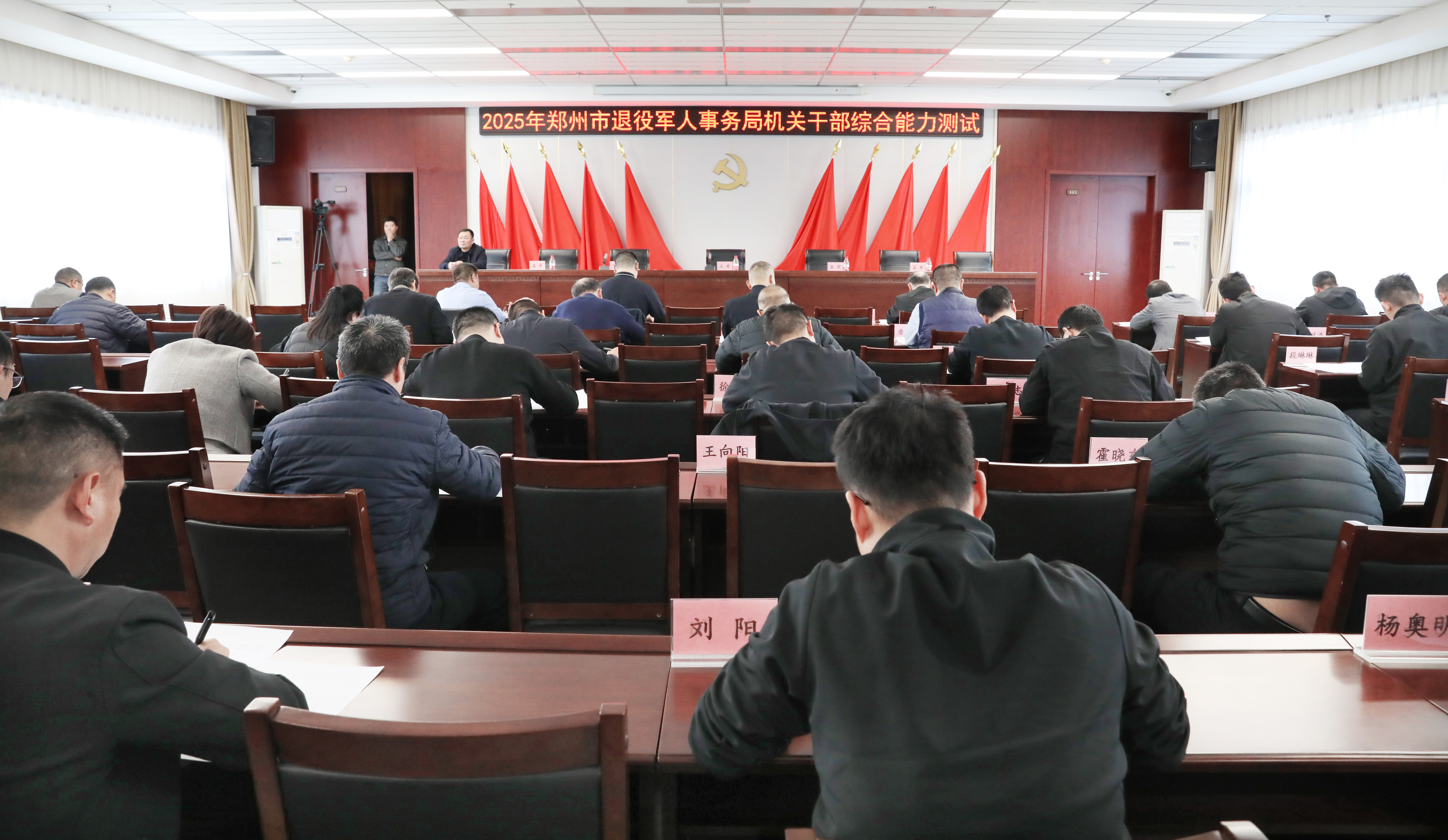 图1.jpg