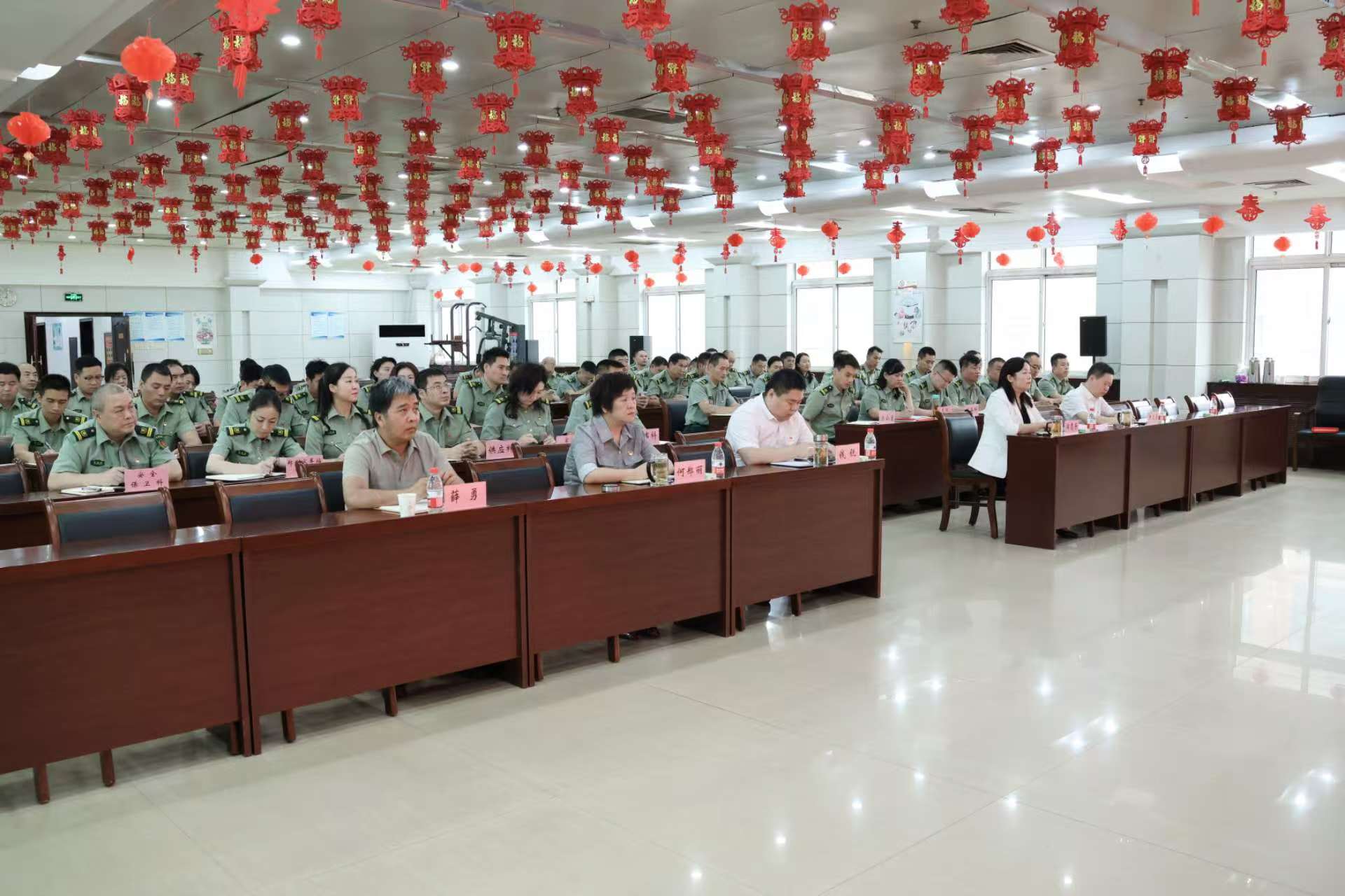 图2.jpg